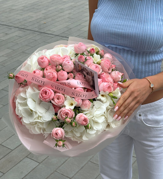 Blush & Bloom Bouquet