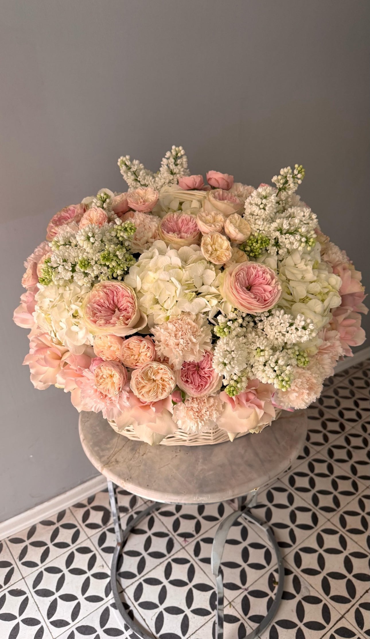 Luxury Peony Rose & Hydrangea Arrangement