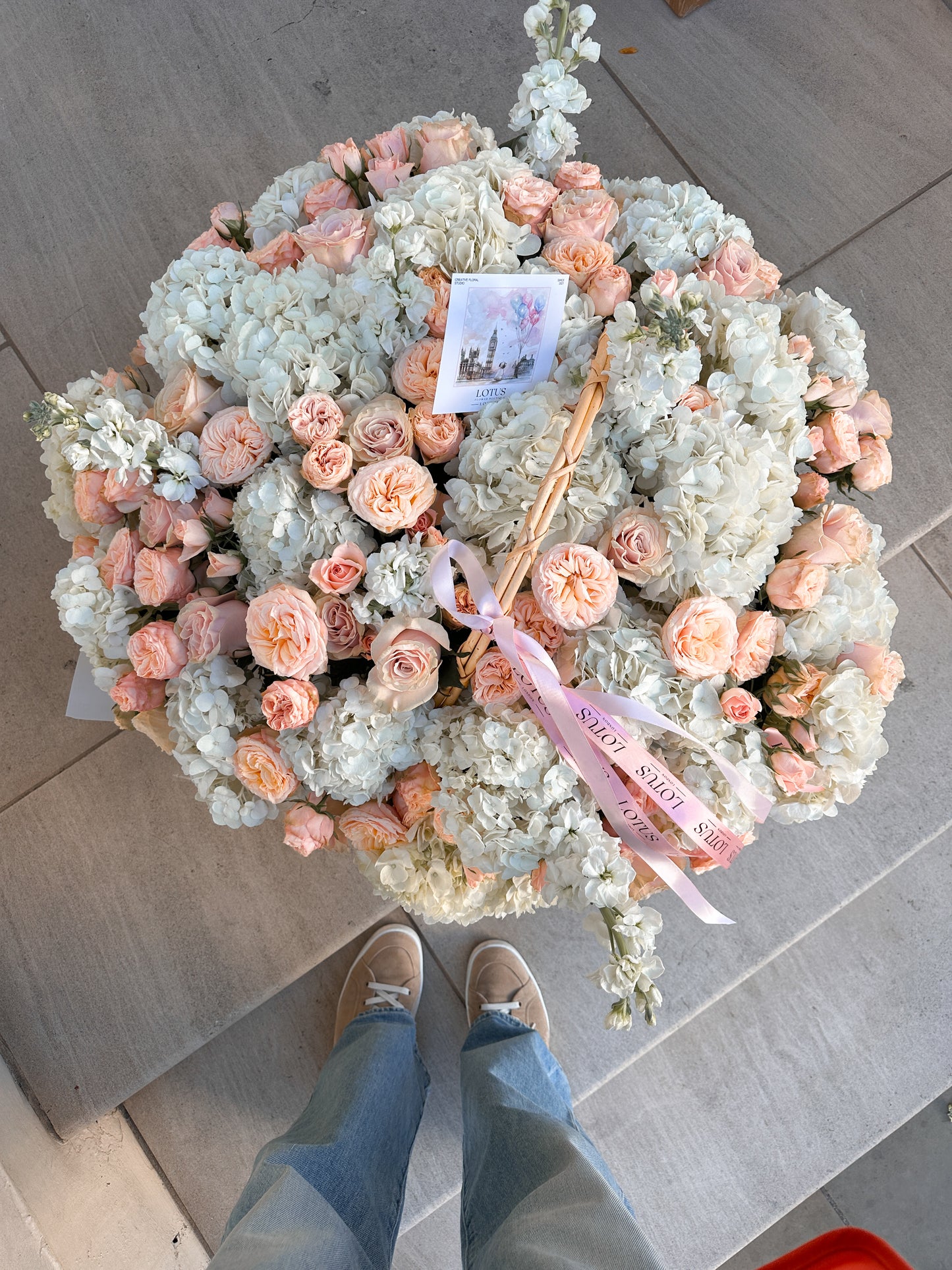 Peach Cloud Grand Basket